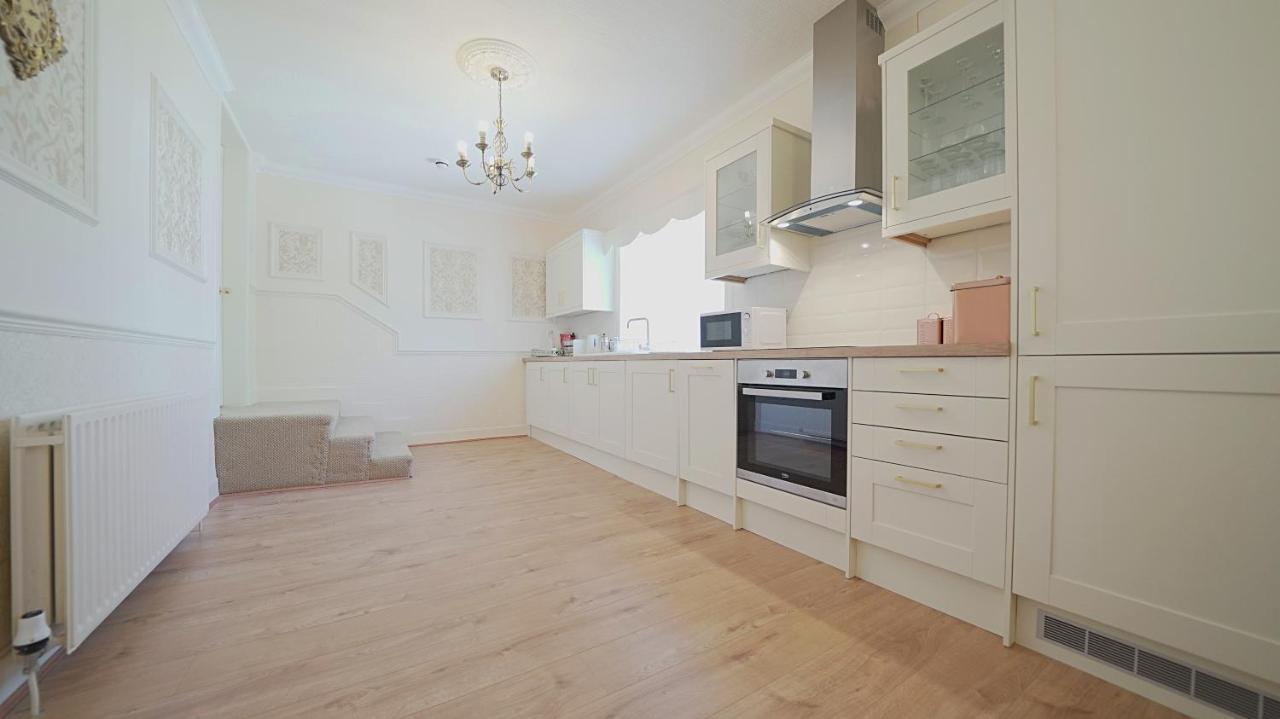 The Old Tramhouse Self Catering Apartments Стерлінг Екстер'єр фото