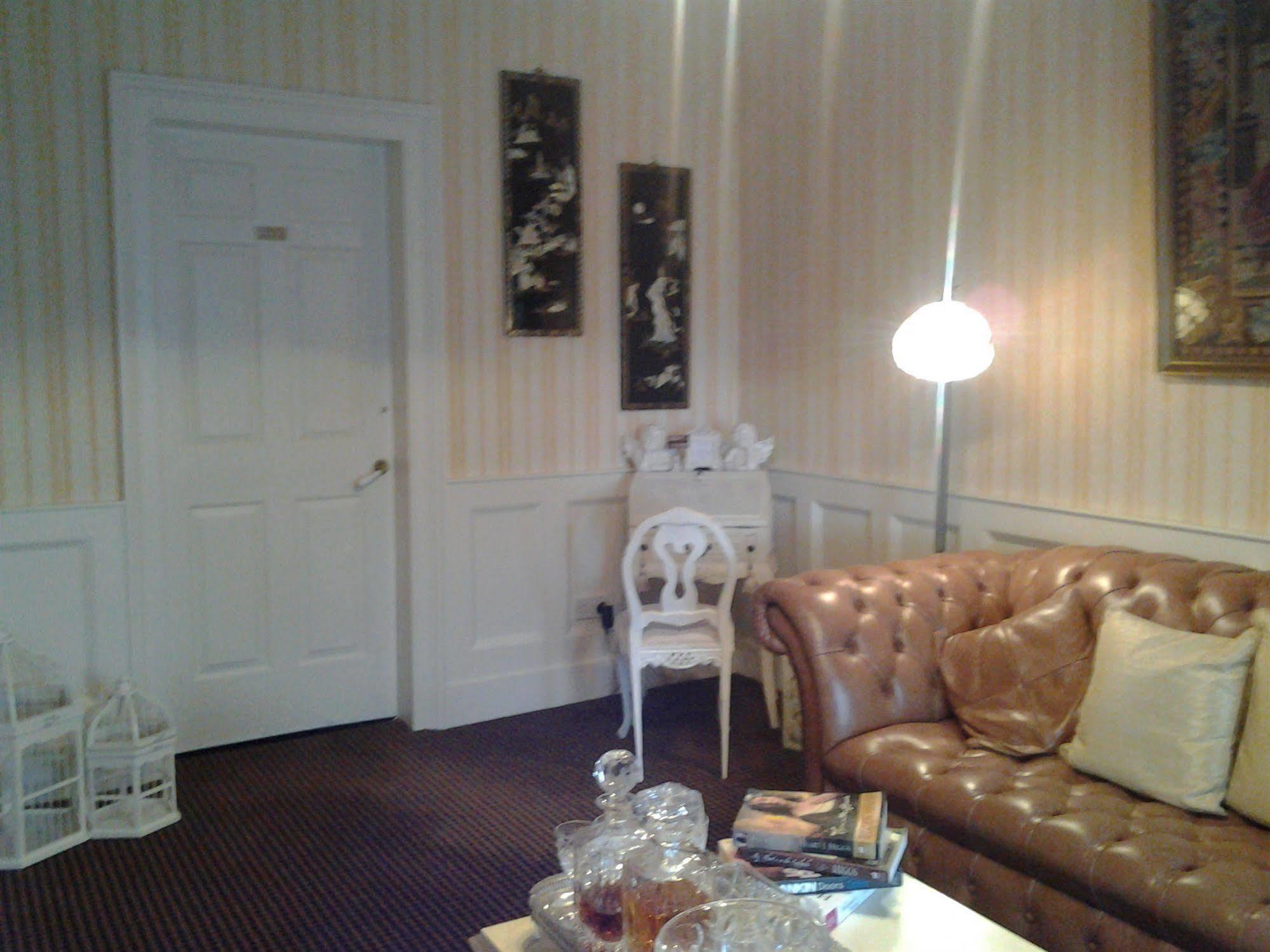 The Old Tramhouse Self Catering Apartments Стерлінг Екстер'єр фото