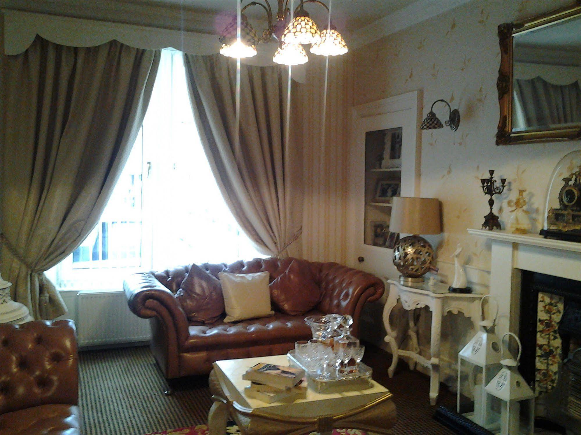 The Old Tramhouse Self Catering Apartments Стерлінг Екстер'єр фото